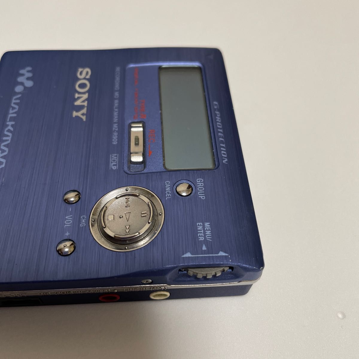SONY MDウォークマン MZ-R909 録再ポータブルMDプレーヤー MDLP SONY MDウォークマン MZ-R909 録再ポータブルMDプレーヤー MDLP