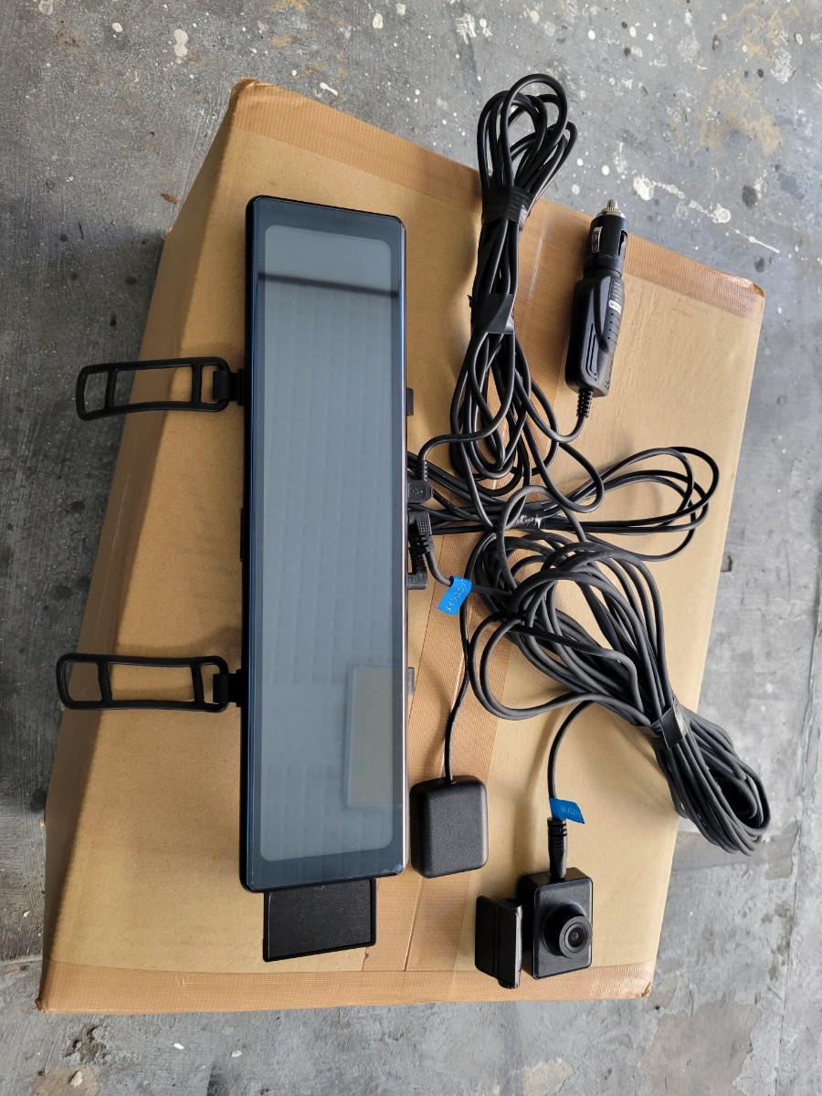美品 ケンウッド DRV-EM4700 高性能 高画質 液晶 ルームミラー 美品 ケンウッド DRV-EM4700 高性能 高画質 液晶 ルームミラー