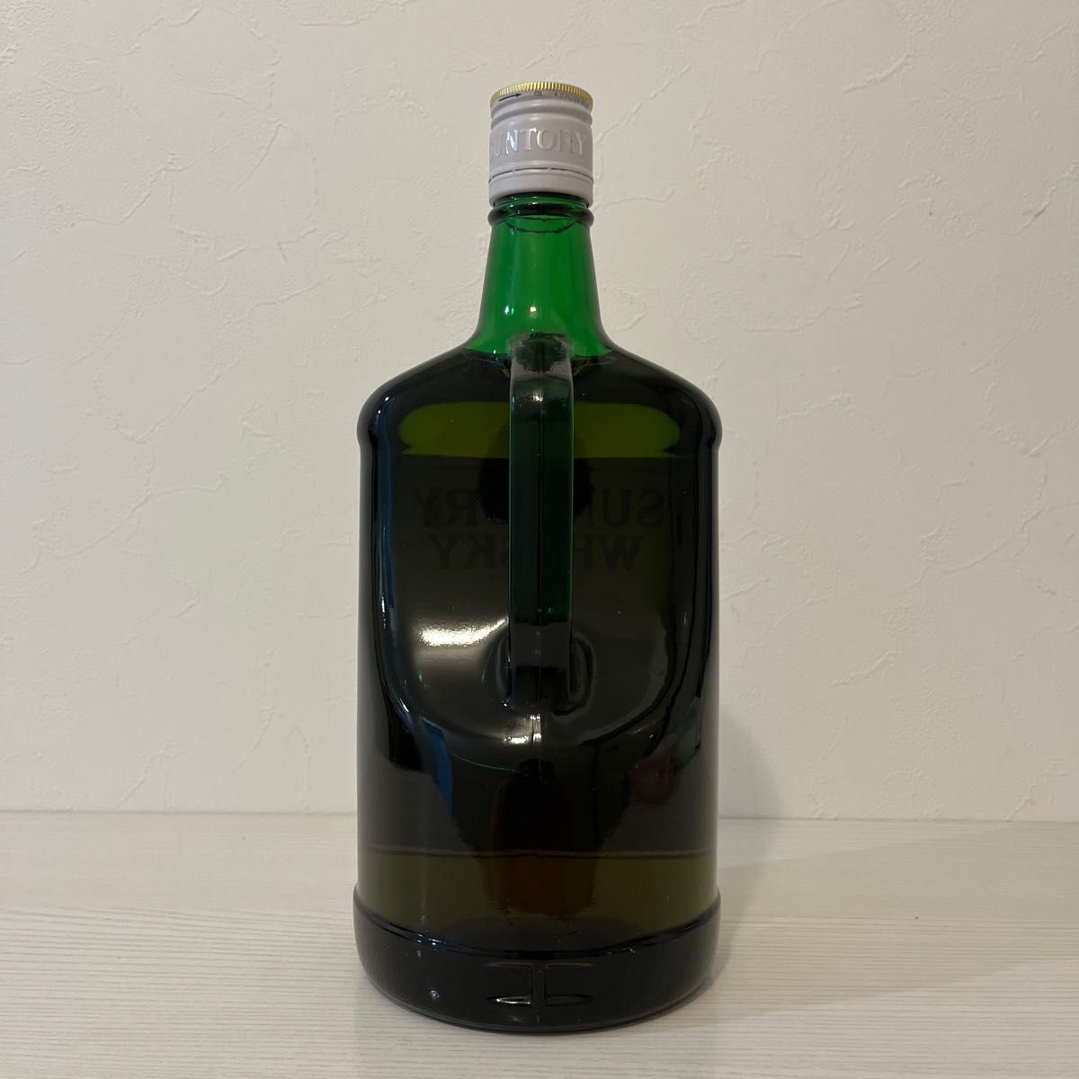 新品 古酒 サントリー ウイスキー ホワイト 旧ボトル 1920ml 新品 古酒 サントリー ウイスキー ホワイト 旧ボトル 1920ml