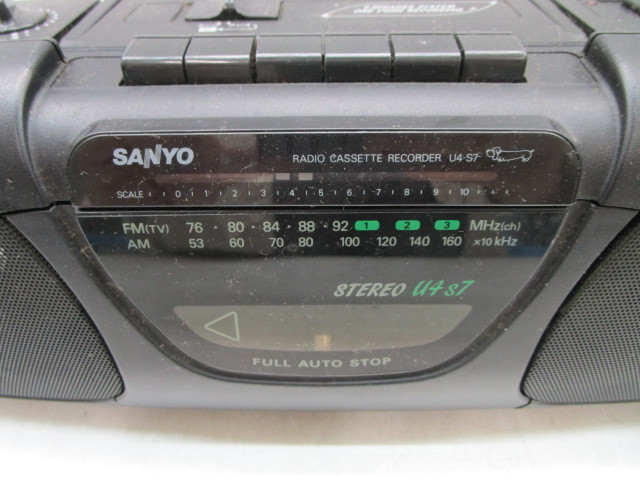 ★岩0303 サンヨー SANYO ラジカセ RADIO CASSETTE RECORDER U4-S7 ラジオ カセット レコーダー 三洋電機 昭和レトロ _画像6