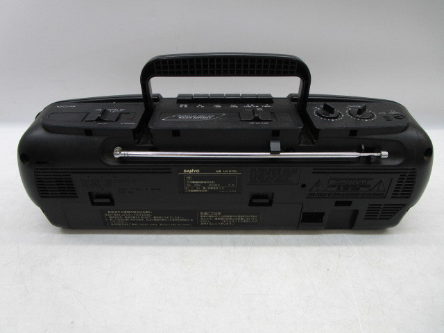 ★岩0303 サンヨー SANYO ラジカセ RADIO CASSETTE RECORDER U4-S7 ラジオ カセット レコーダー 三洋電機 昭和レトロ _画像4