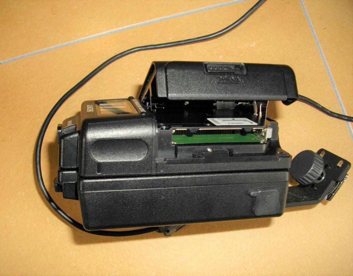 ☆「美品」SONY ソニー HVR-MRC1K /HVRA-CR1 デジタル メモリー