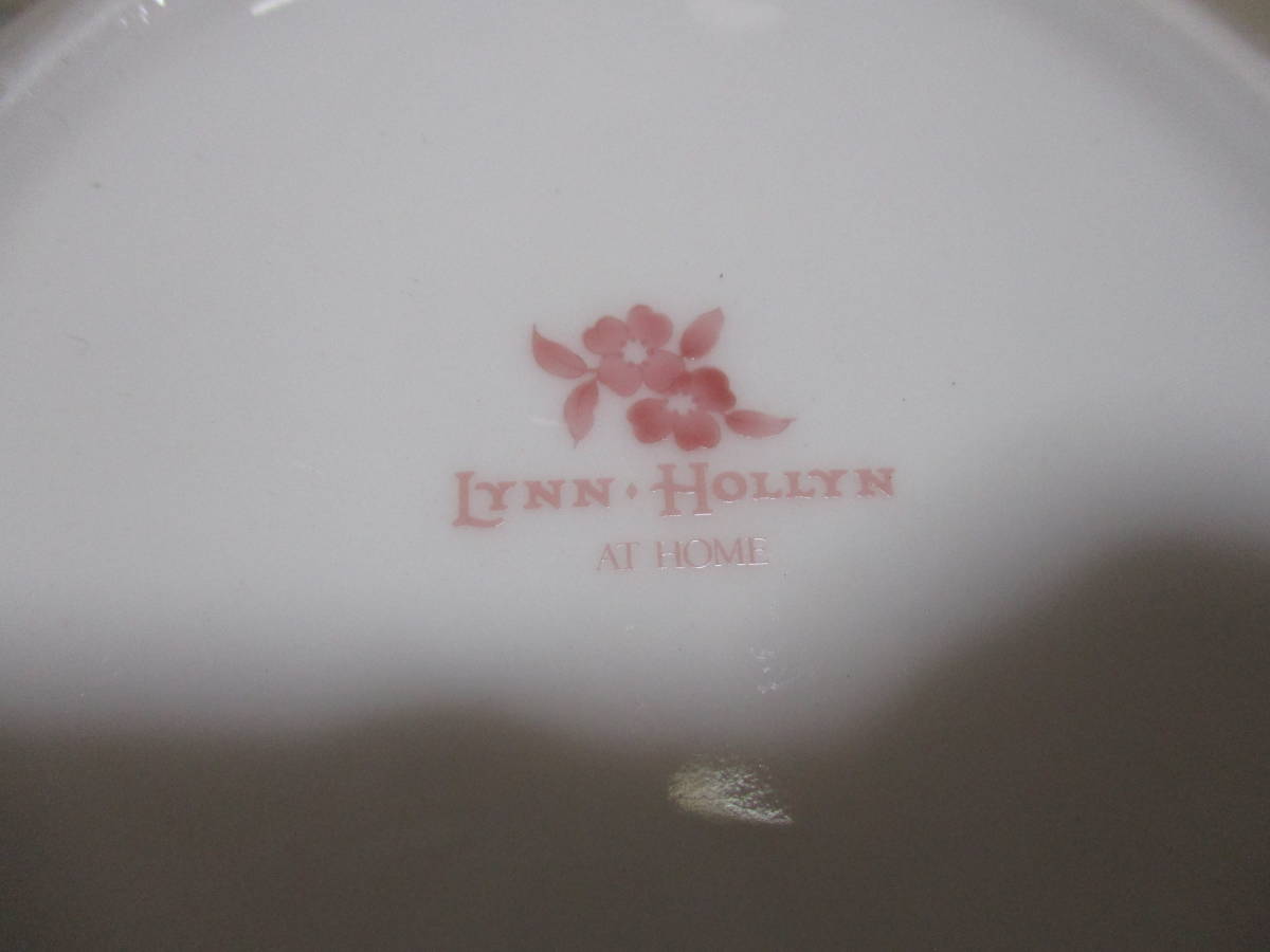 【食器】USED　LYNN HOLLYN at home　リンホーリン　サラダボウル２枚セット　大皿　ボウル　色違い_画像4