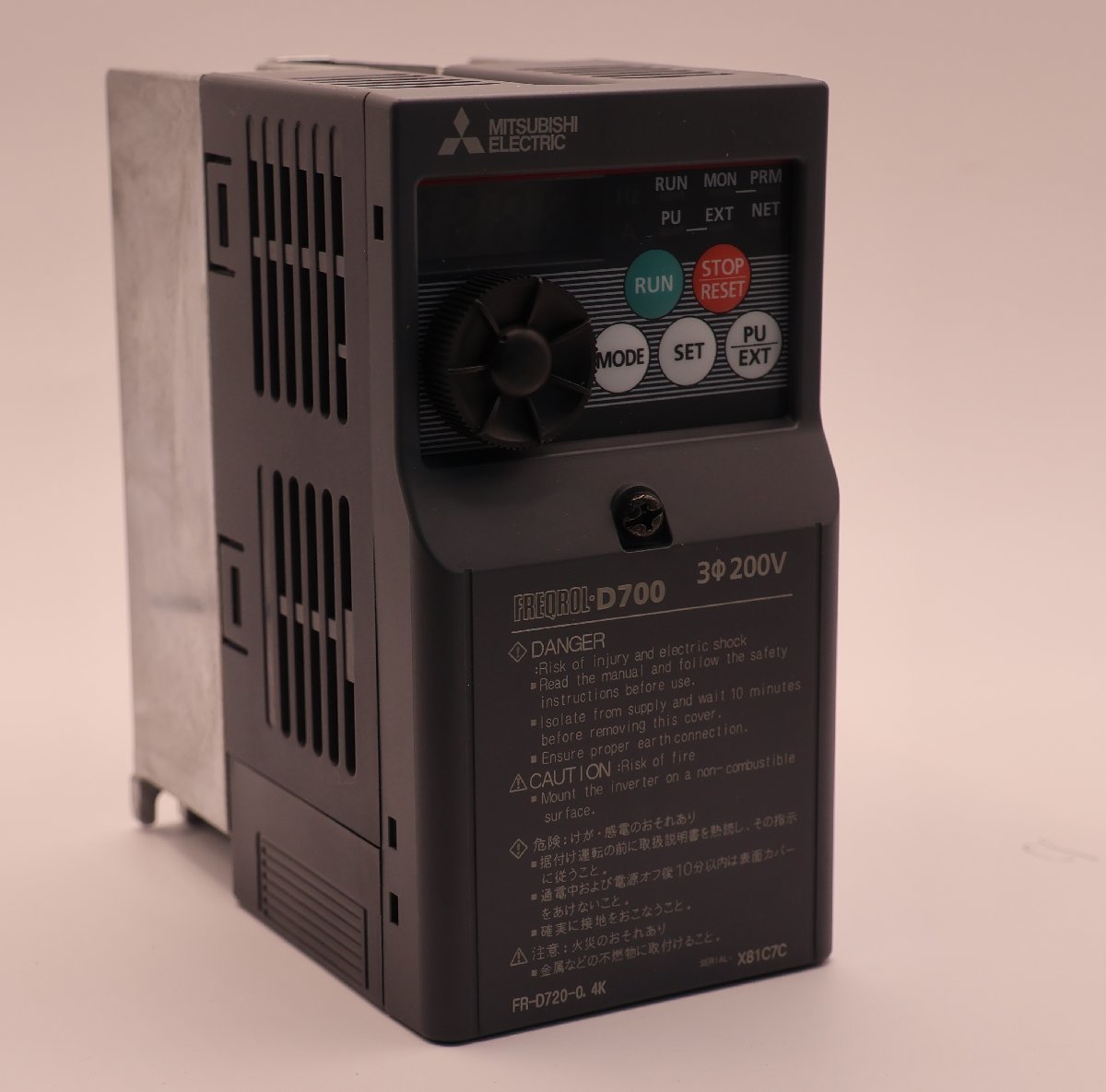 三菱電機 コンパクトサイズ インバータ FR-D720-0.4K | www