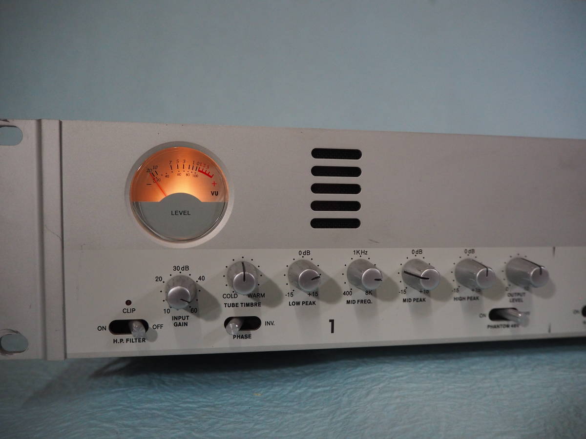 [ pre-amplifier ] PHONIC T8100 TUBE VOCALMAX [ vacuum tube ] pre-amplifier Vocal processor 