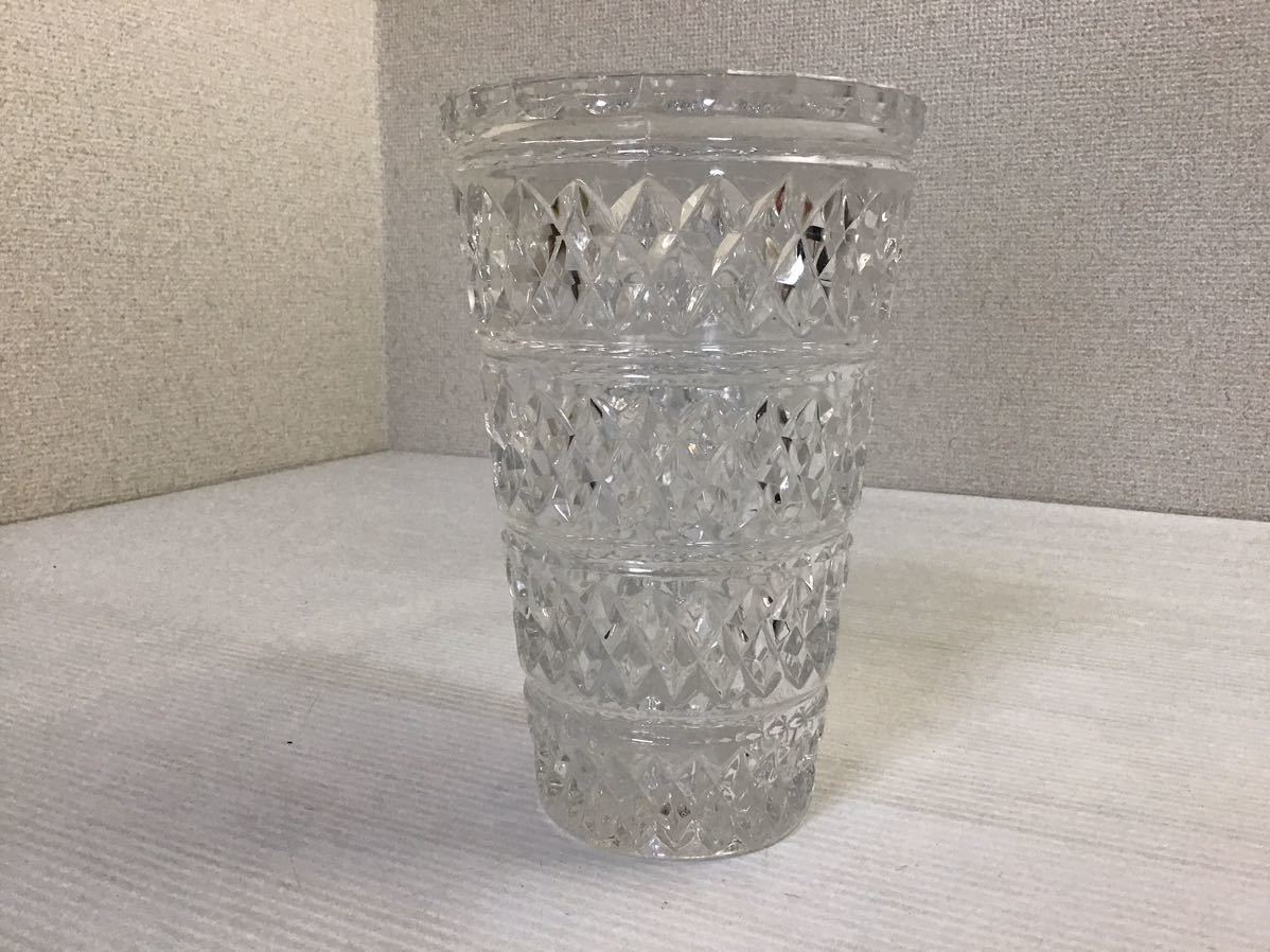 ガラス　花瓶　フラワーベース　高約20cm 口径12cm 花器　生花　花入　中型　硝子　インテリア　ひし形デザイン