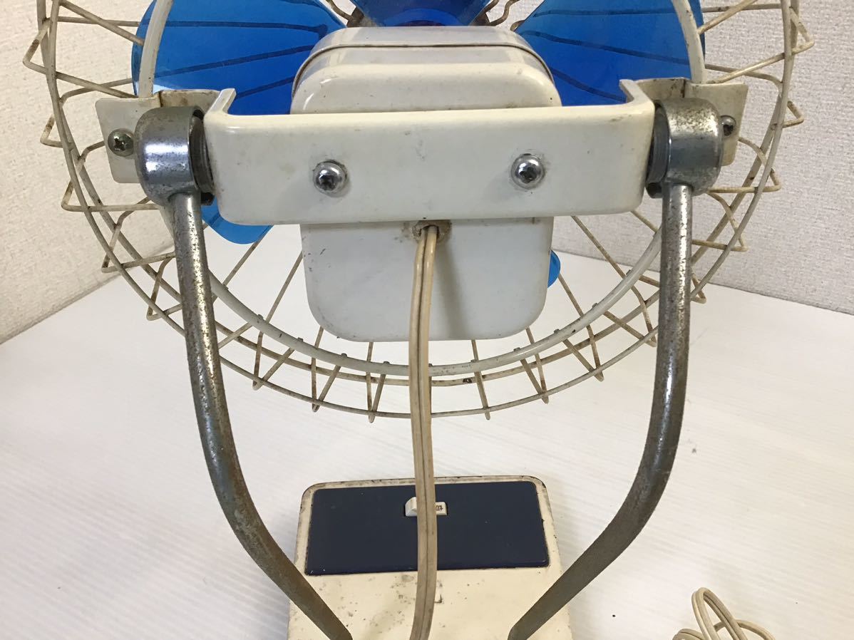 昭和レトロ KOIZUMI/小泉産業 扇風機 HIKARI 小型 20cm 4枚羽根 昭和レトロ KOIZUMI/小泉産業 扇風機 HIKARI 小型 20cm 4枚羽根