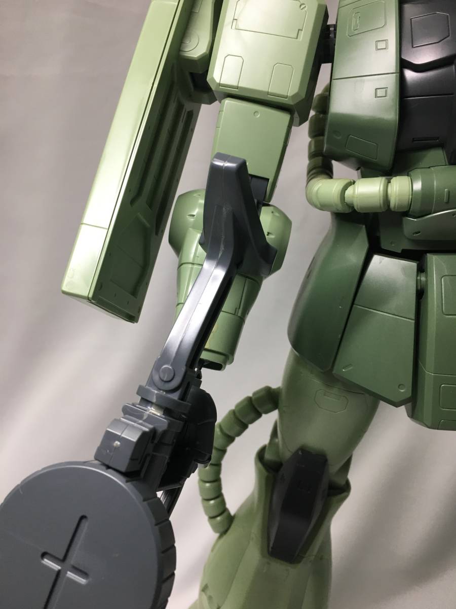 ジャンク 1/48 全高約365mm メガサイズ 量産型 MS-06F ZAKU ザク 完成