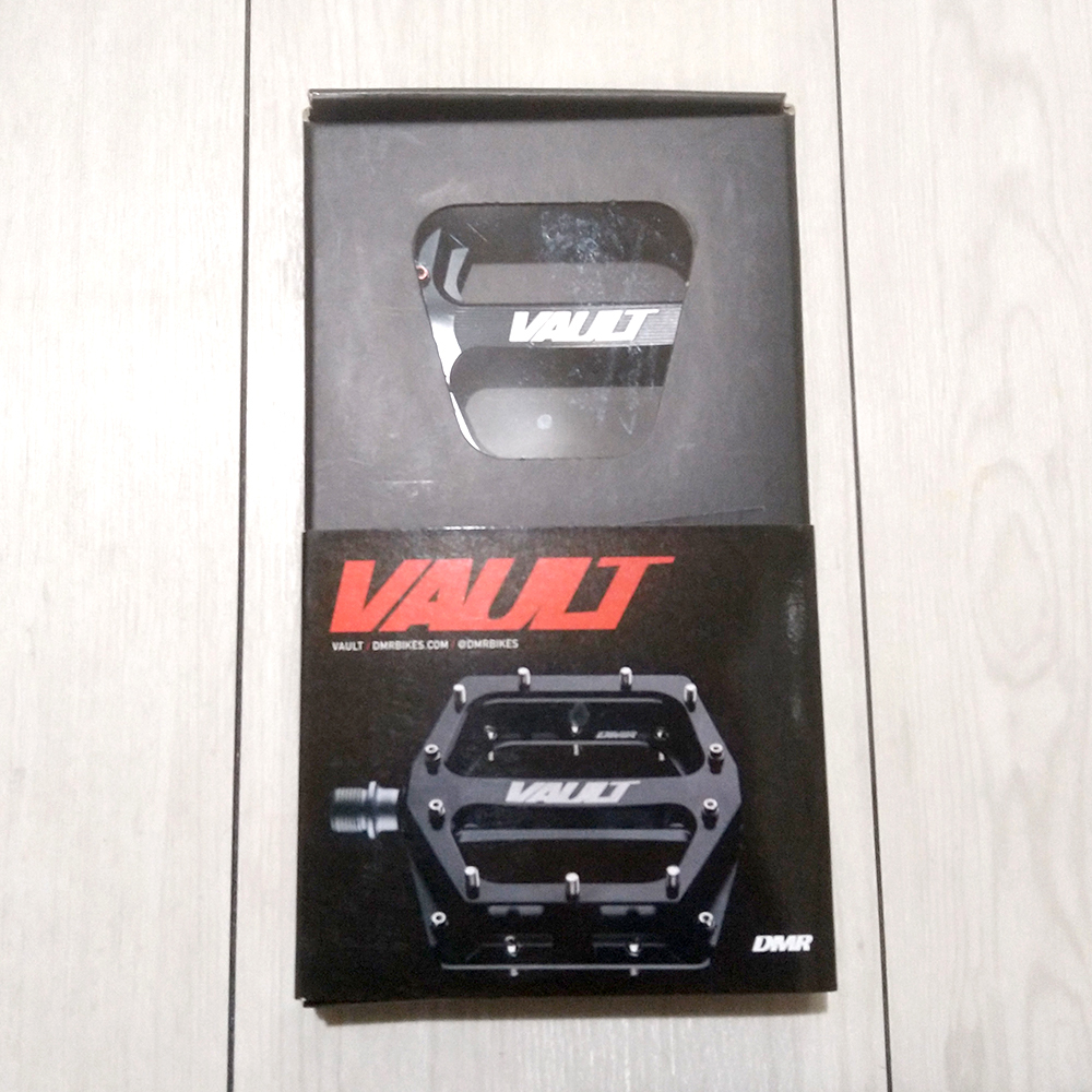 ☆新品☆DMR 限定モデル VAULT V2 Limited Edition フラットペダル ボウルト