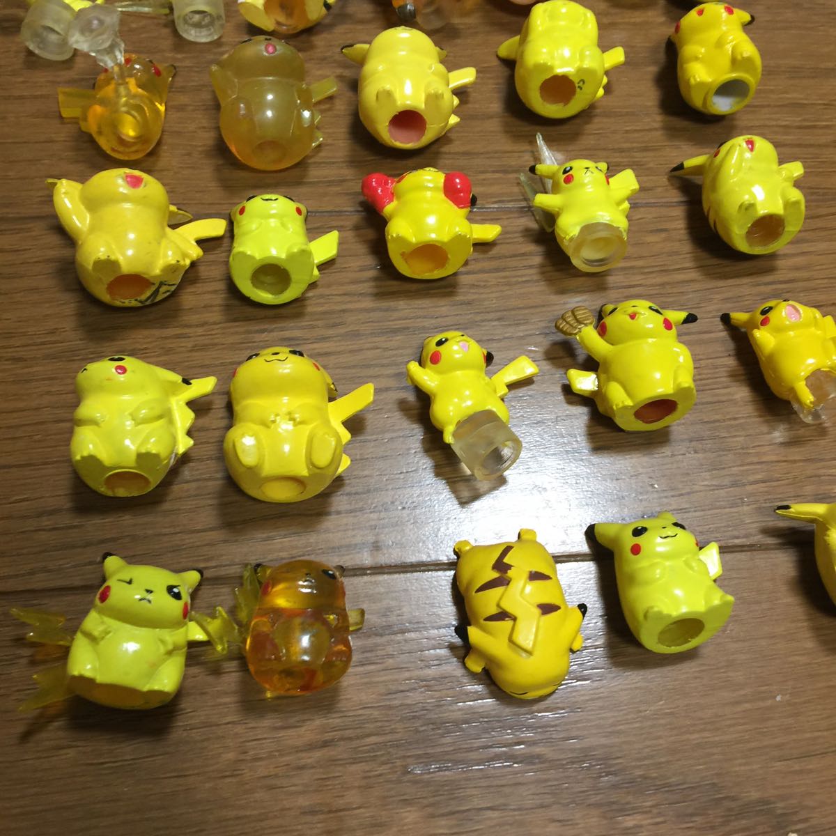 ピカチュウ ピチュー ライチュウ 27点セット 変身メタモン付き