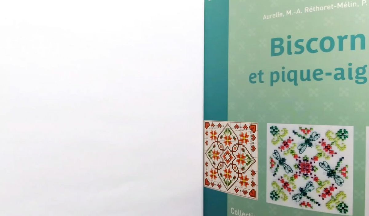 Biscornus et pique-aiguilles(クロスステッチ図案)