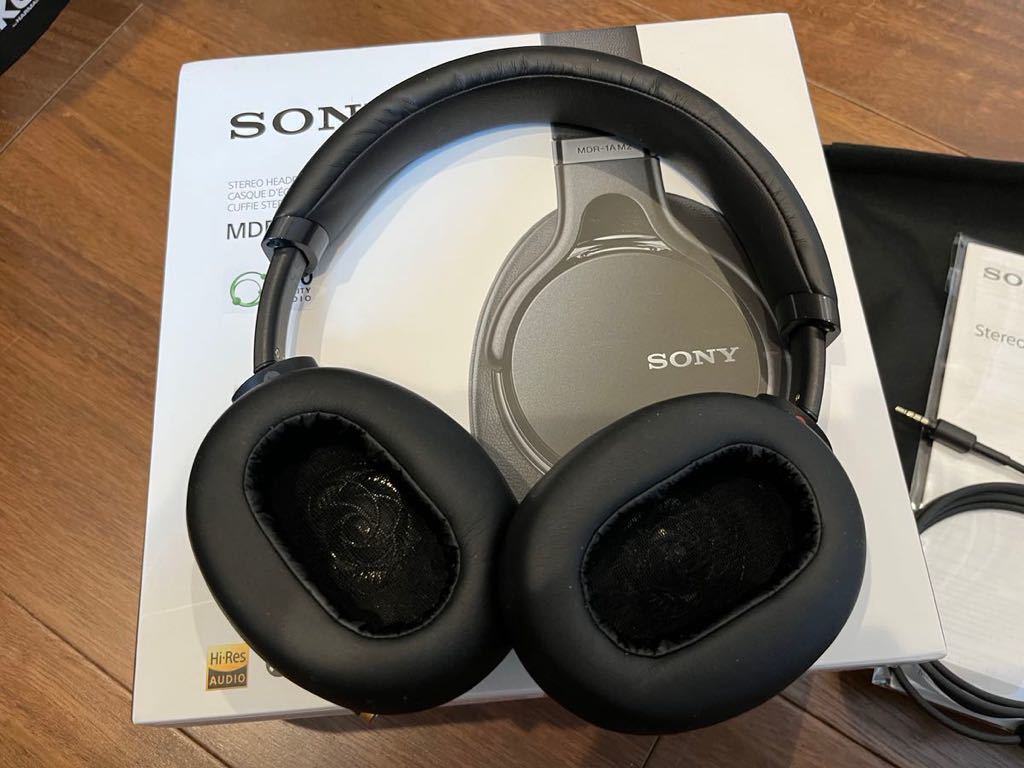 ソニー SONY ヘッドホン MDR-1AM2 B | www.navistar.ind.br