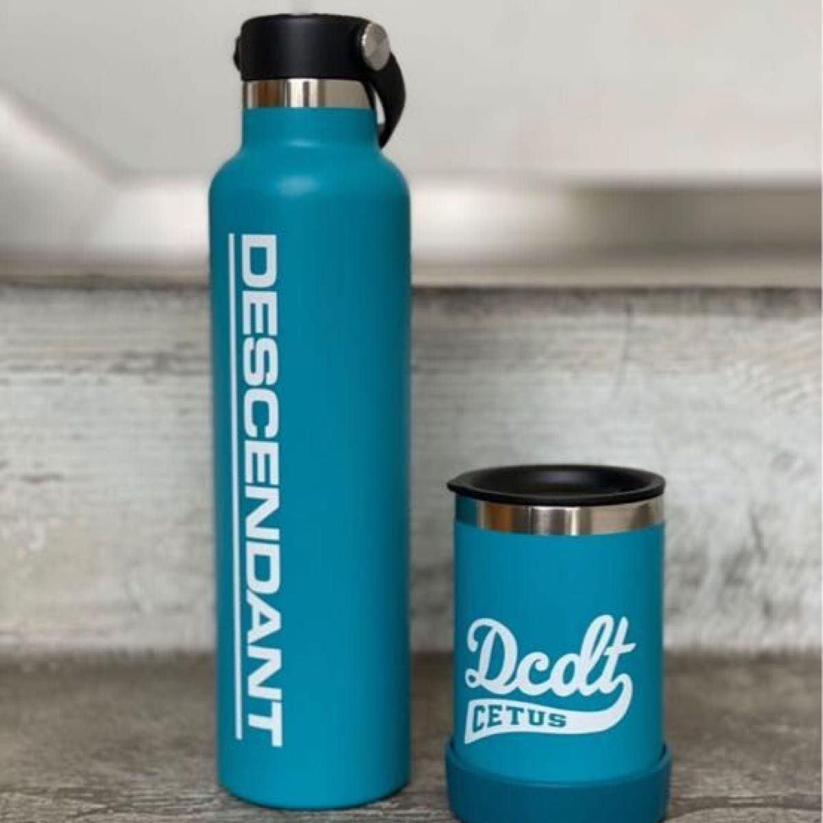 【新品】descendant 水筒 Hydoro Flask ディセンダント