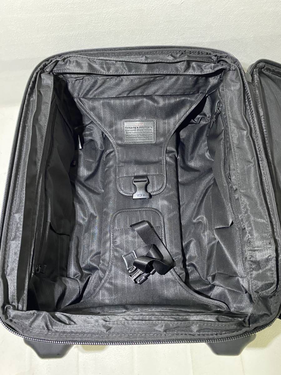 【1円スタート】TUMI トゥミ キャリーバッグ ブラック スーツケース 2輪 | ファッション小物 _画像7