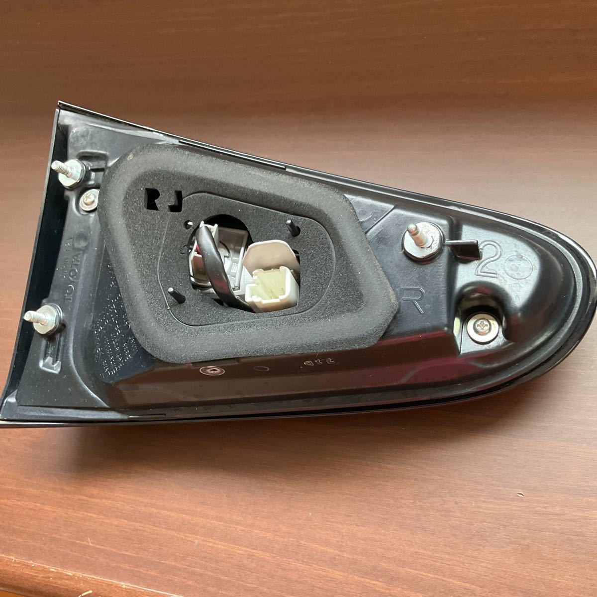 即決送料無料!NHP170 シエンタ LED仕様テールランプ ハーネス付き 美