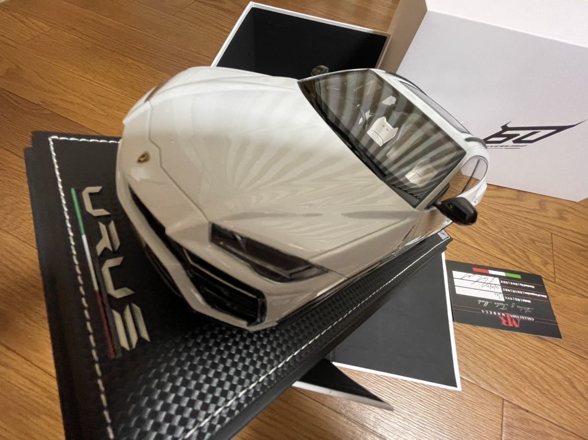 ランボルギーニ 純正品 Lamborghini ウルス 1/18 MRコレクション 完成