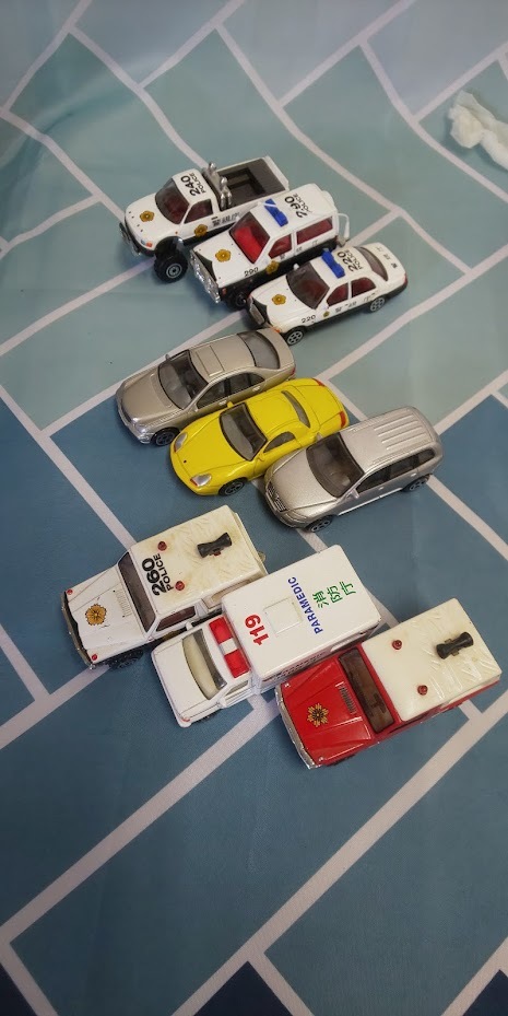 ミニカー 9台セット REALTOY他 (乗用車)|売買されたオークション情報