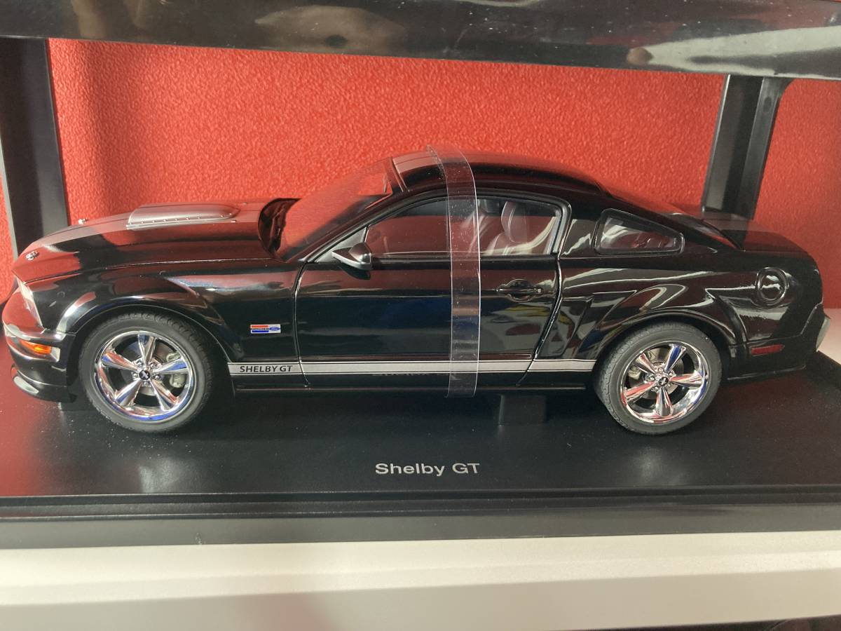 フォードシェルビー GT 1/18 オートアート | comfaca.com