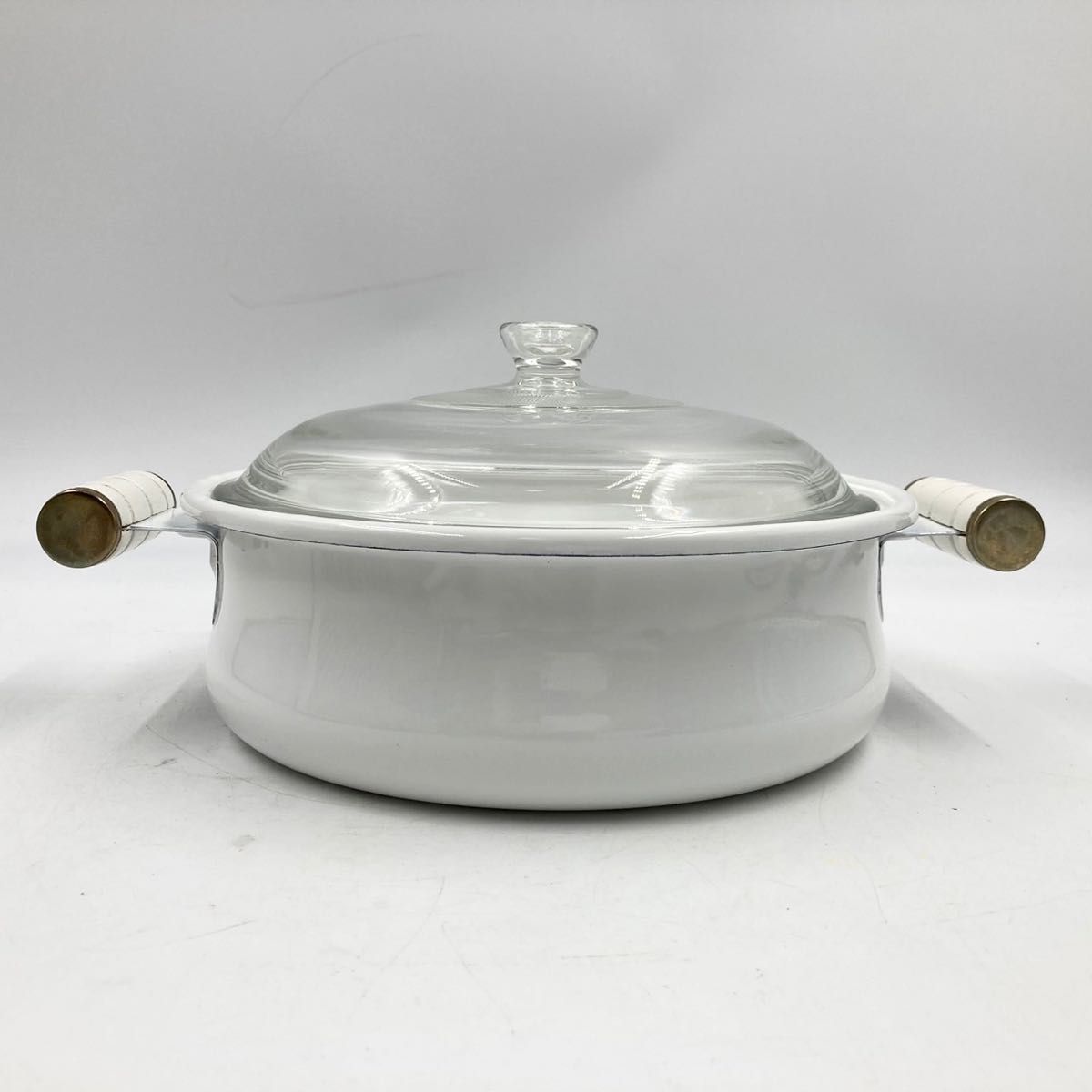 箱付き】両手鍋 ホーロー鍋 プレリュード 23cm 耐熱ガラス 昭和 箱付き】両手鍋 ホーロー鍋 プレリュード 23cm 耐熱ガラス 昭和