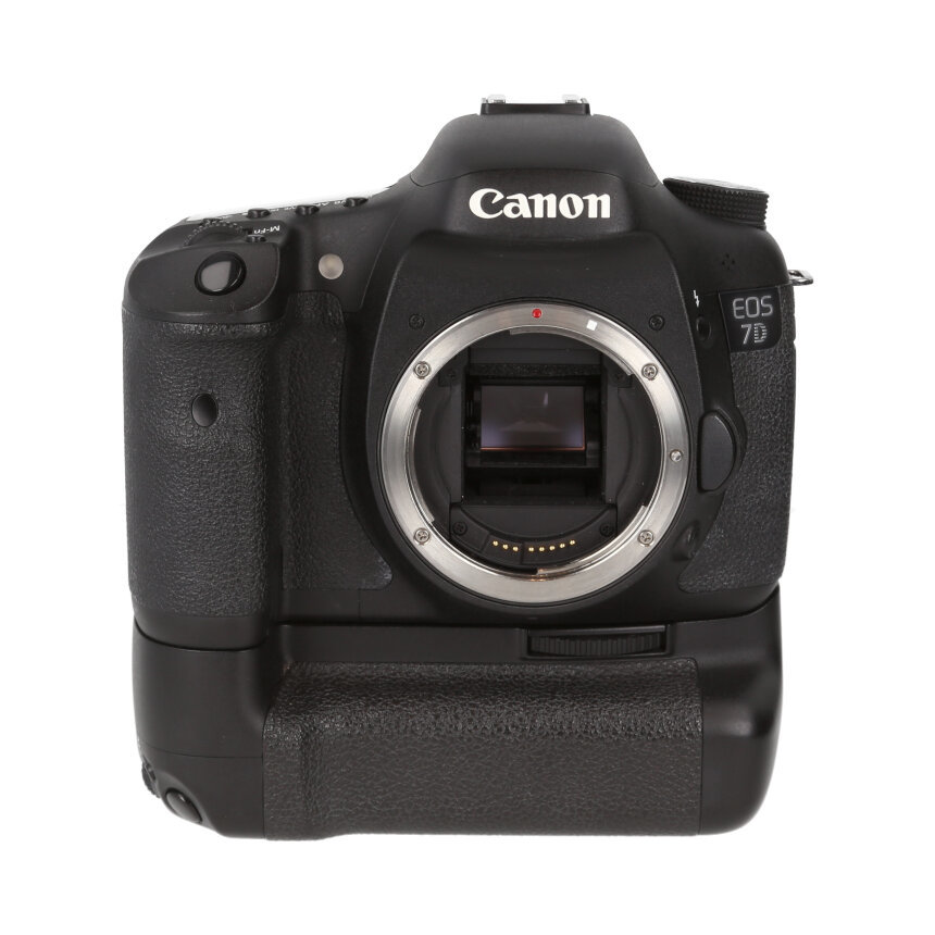 Canon EOS 7D + BG-E7 【AB】