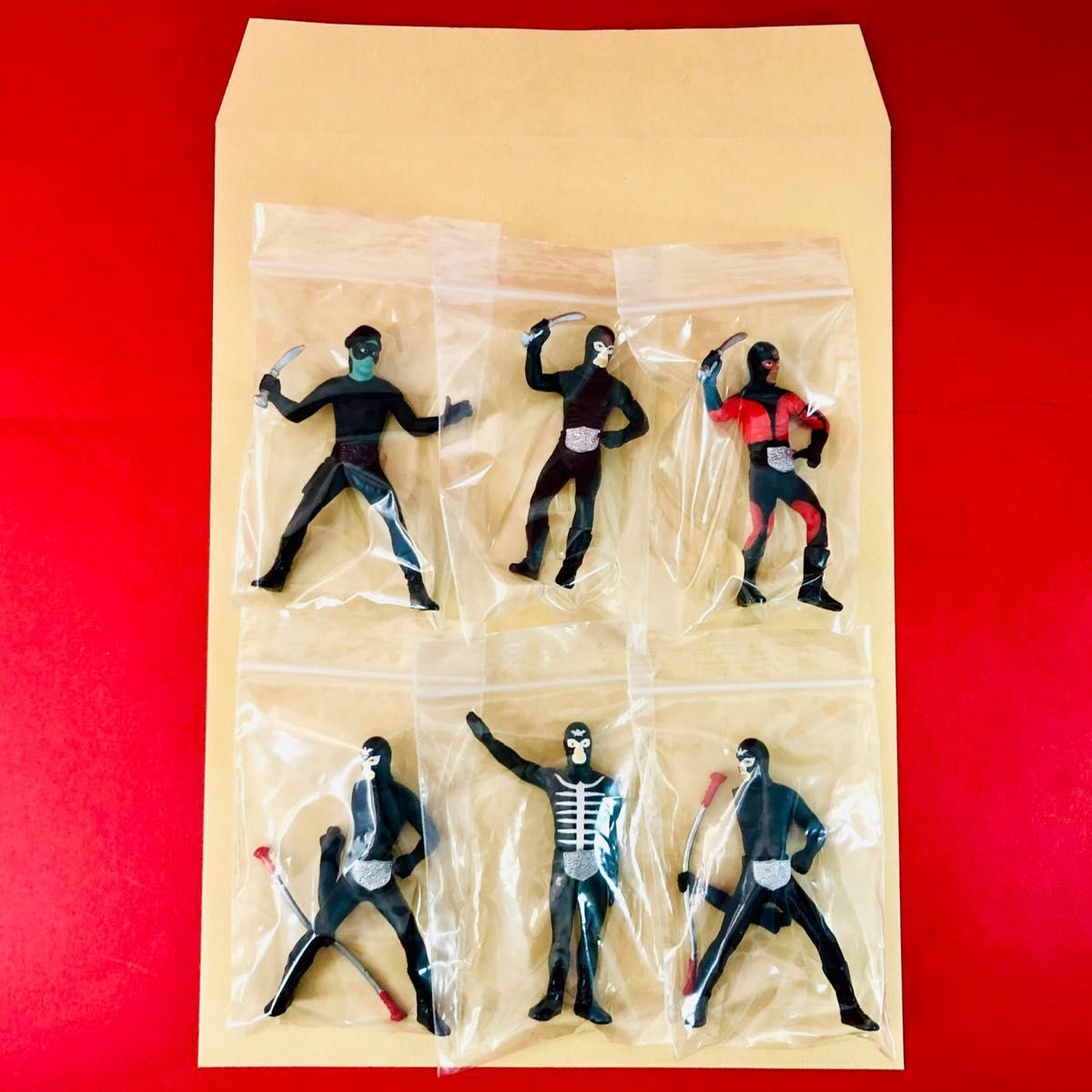 絶版品】ガシャポンHGシリーズ『仮面ライダー』歴代ショッカー 絶版品】ガシャポンHGシリーズ『仮面ライダー』歴代ショッカー