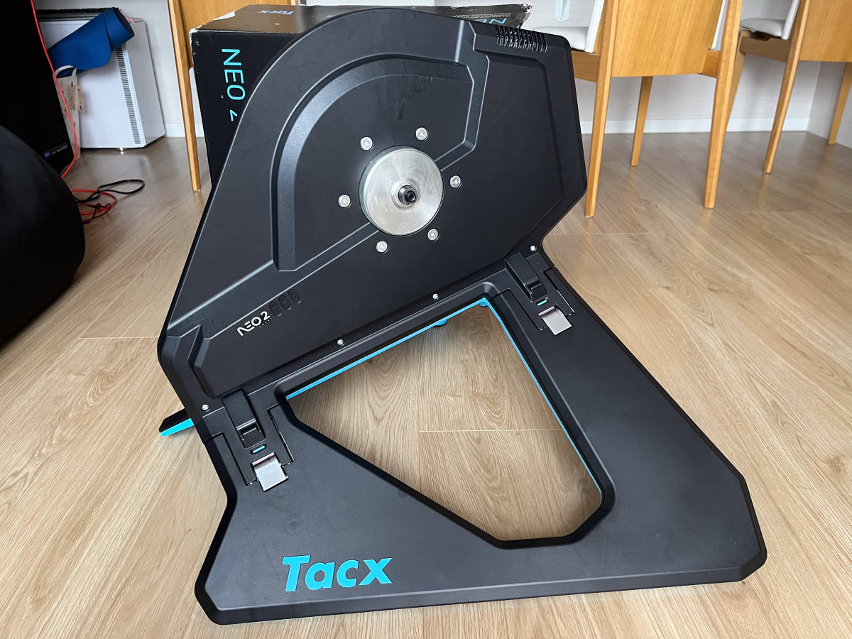 Tacx NEO 2 Smart T2850 スマートトレーナー ローラー台