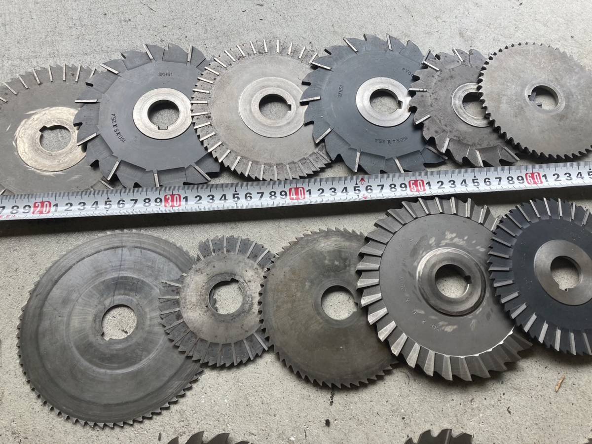 4234) 約40枚 重量5kg まとめて 大量 セット サイズ色々 サイド 4234) 約40枚 重量5kg まとめて 大量 セット サイズ色々 サイド