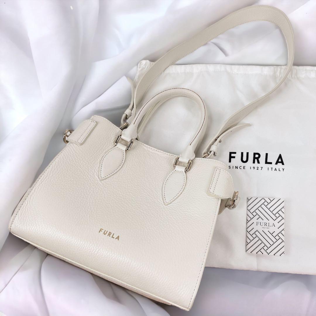 今日の超目玉】 FURLA フルラ 2way 白 ショルダーバッグ ビジネス