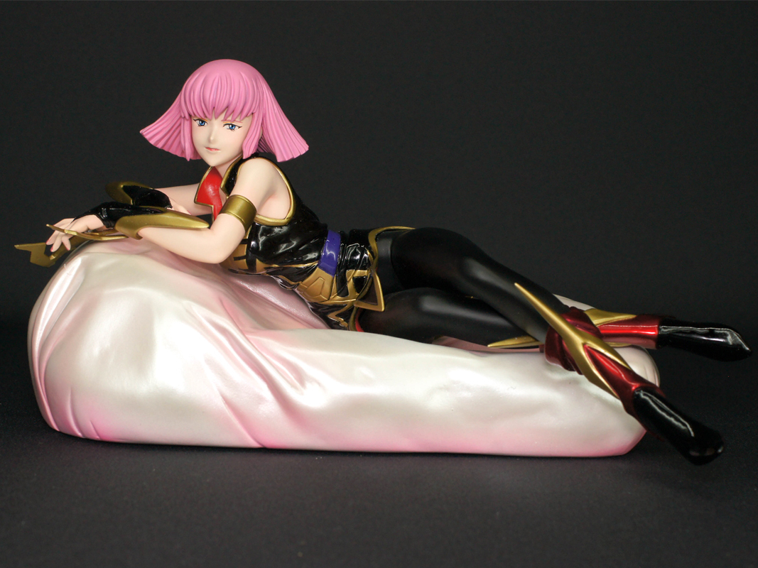 完成品 キャラホビ限定品 ハマーン・カーン ガレージキット C3
