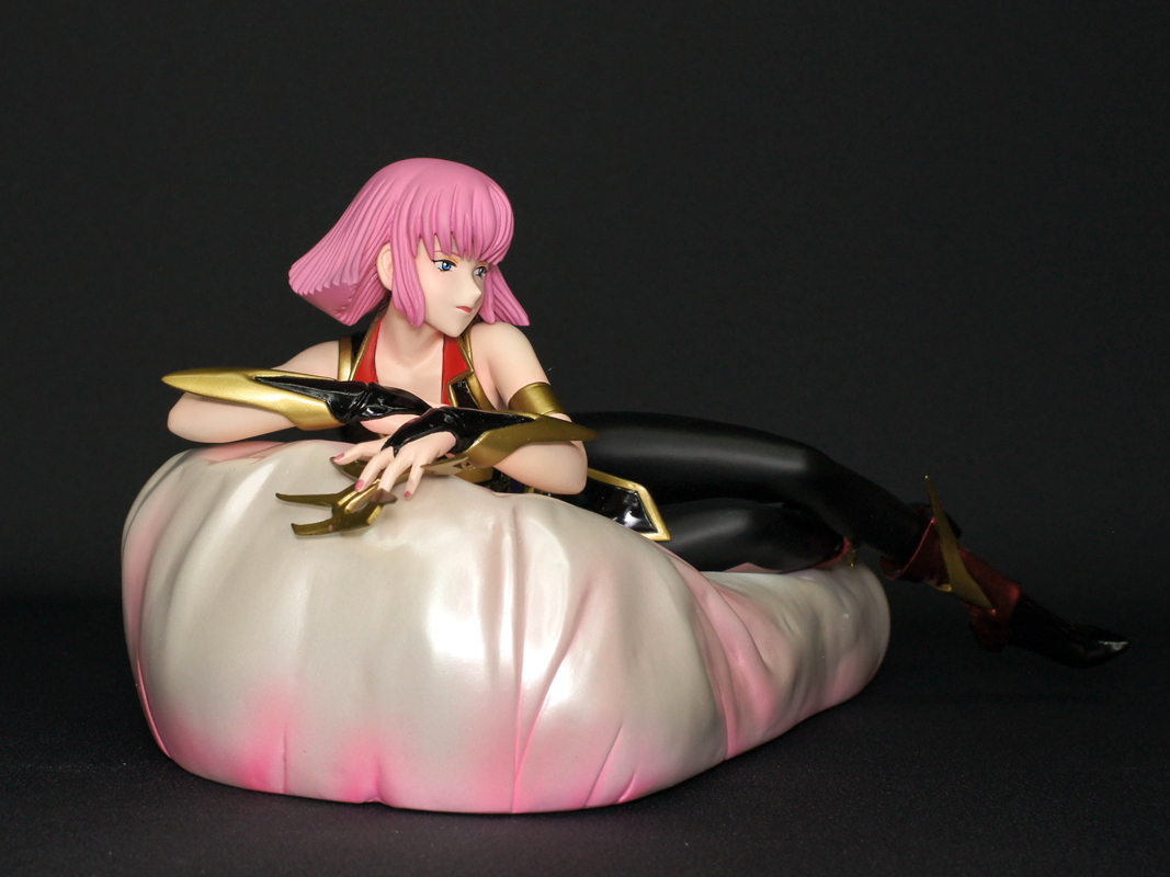 完成品 キャラホビ限定品 ハマーン・カーン ガレージキット C3