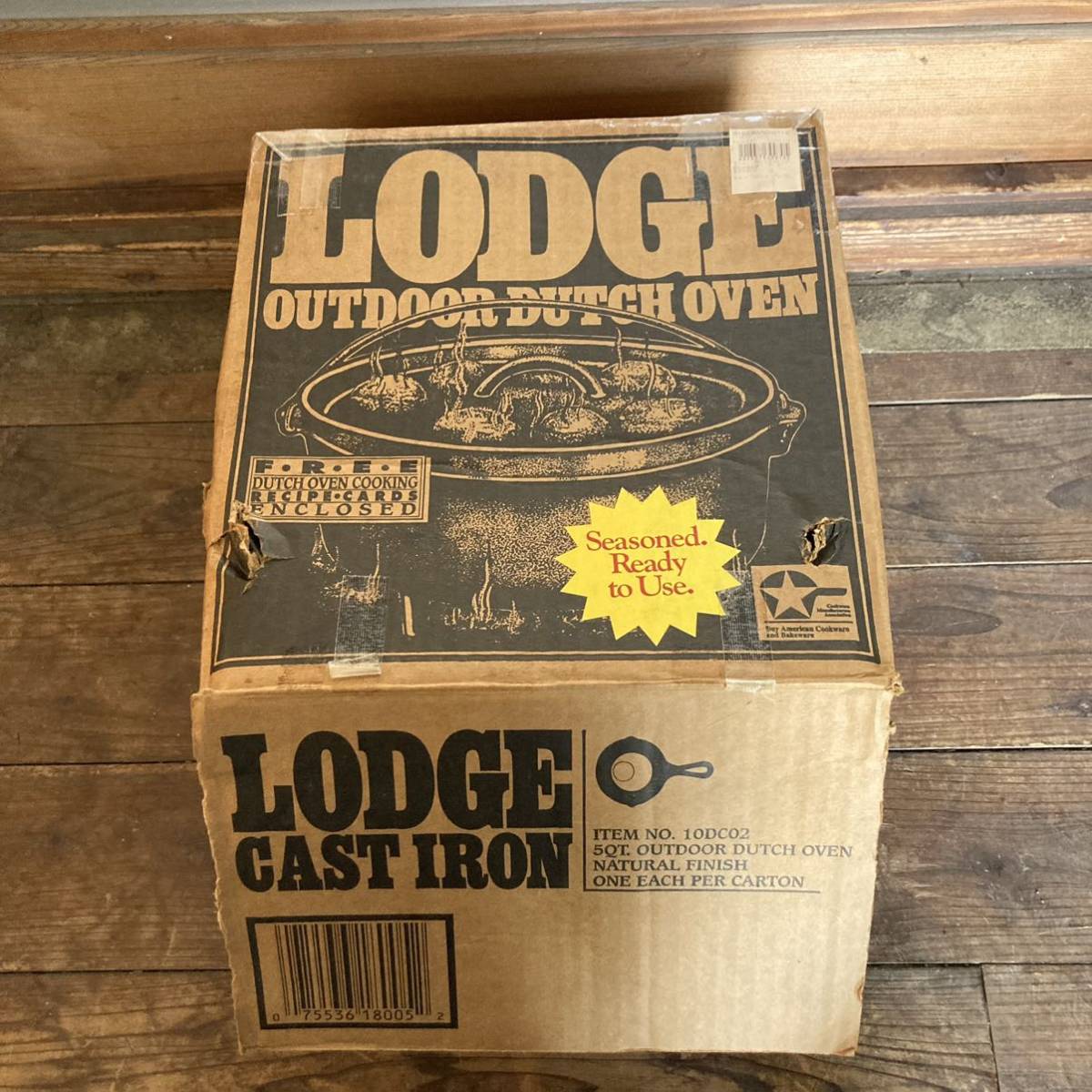 LODGE ロッジ ダッチオーブン 10インチ 調理器具 料理 アウトドア キャンプ レジャー 料理 未使用　USA鉄鍋