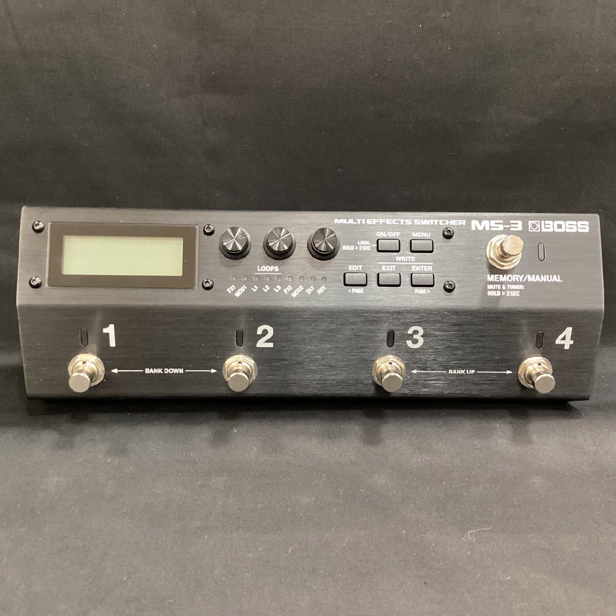 世界的に有名な BOSS MS-3 マルチエフェクトスイッチャー