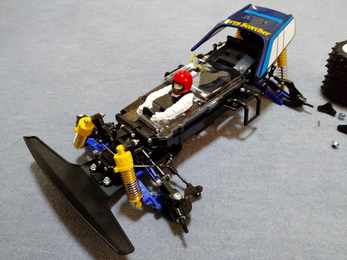 タミヤ 電動RCカー セイントドラゴン(スコーチャー) 組立済 タミヤ 電動RCカー セイントドラゴン(スコーチャー) 組立済
