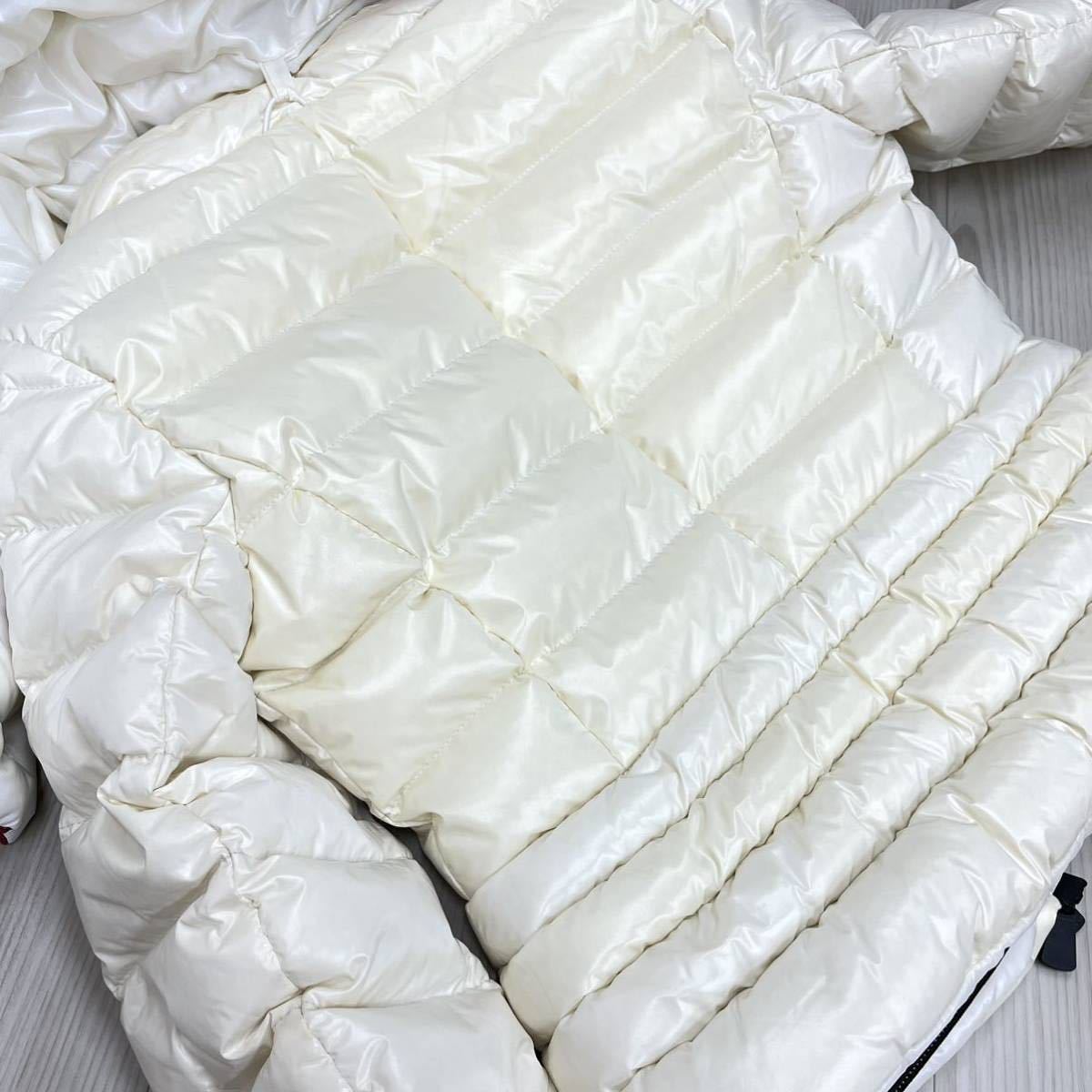 国内正規品 MONCLER モンクレール CHAMPAGNY トリコロール ナイロン ダウンジャケット レディース 46319-02-68436