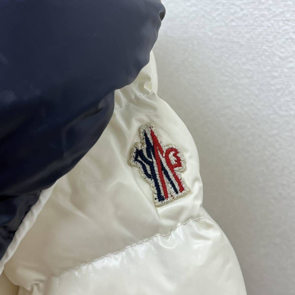 国内正規品 MONCLER モンクレール CHAMPAGNY トリコロール ナイロン ダウンジャケット レディース 46319-02-68436