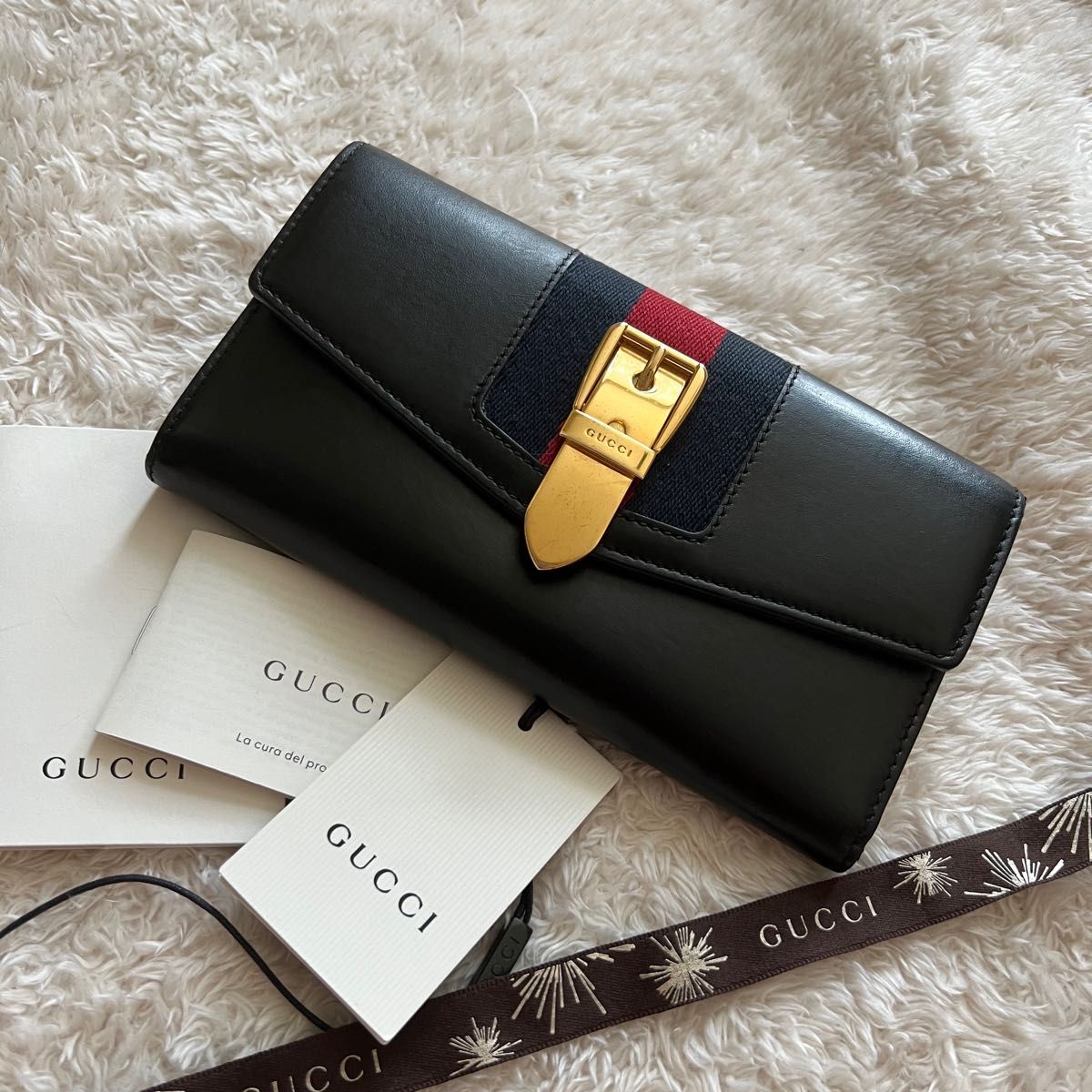 美品 GUCCI グッチ 2つ折り 長財布｜PayPayフリマ