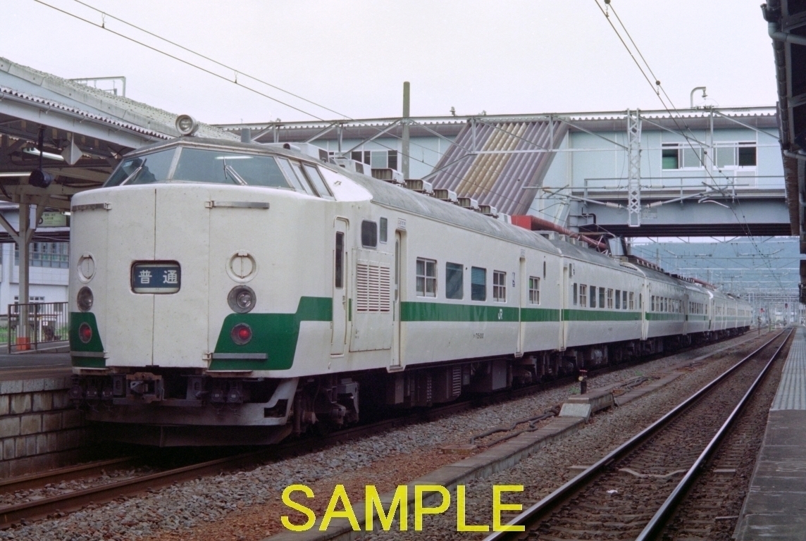 ☆90～00年代鉄道10jpgCD[715系1000番台仙台車4・8連(東北本線黒磯・福島・仙台駅)]☆_DP9001