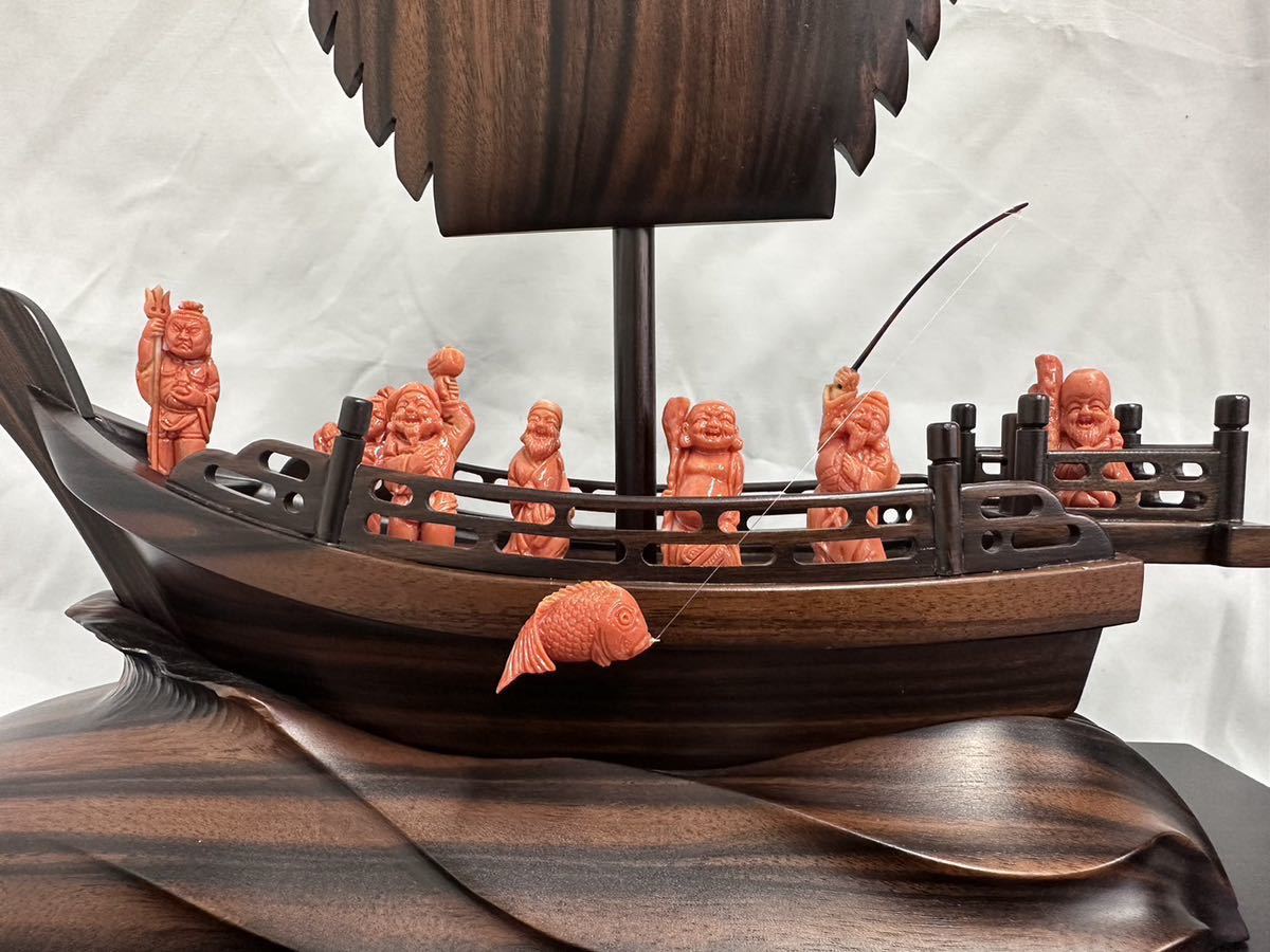 珊瑚 七福神 置物 木製船 ガラスケース入り 美品 | www.namakafloat.com