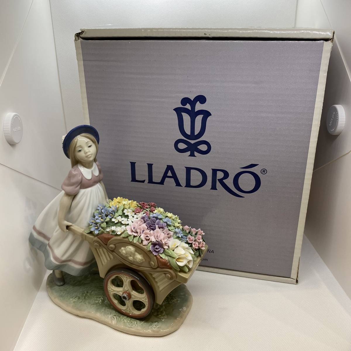 5961 LLADRO リヤドロ 可愛いお花屋さん No.6521 少女像 インテリア