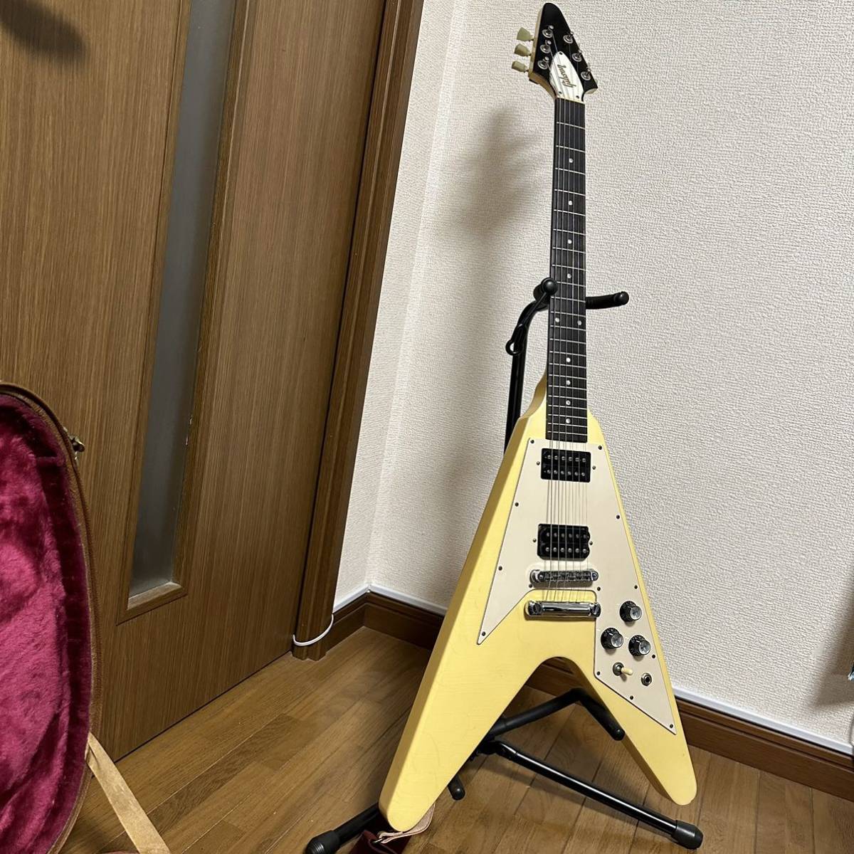 エレキギター ギブソン Gibson フライング V ハードケース