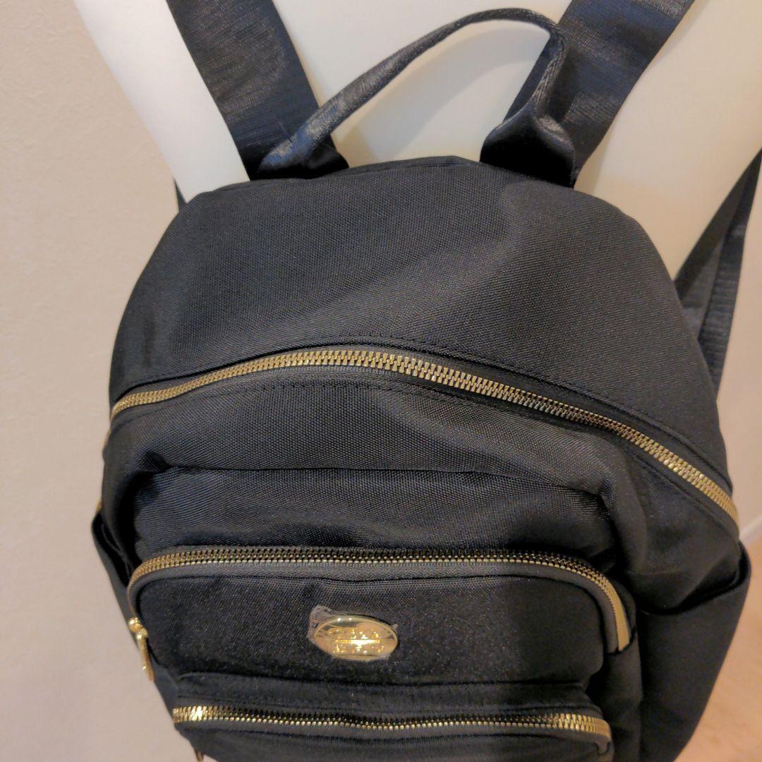 OIWAS リュック バック 収納 ポケット コンパクト 黒 ブラック