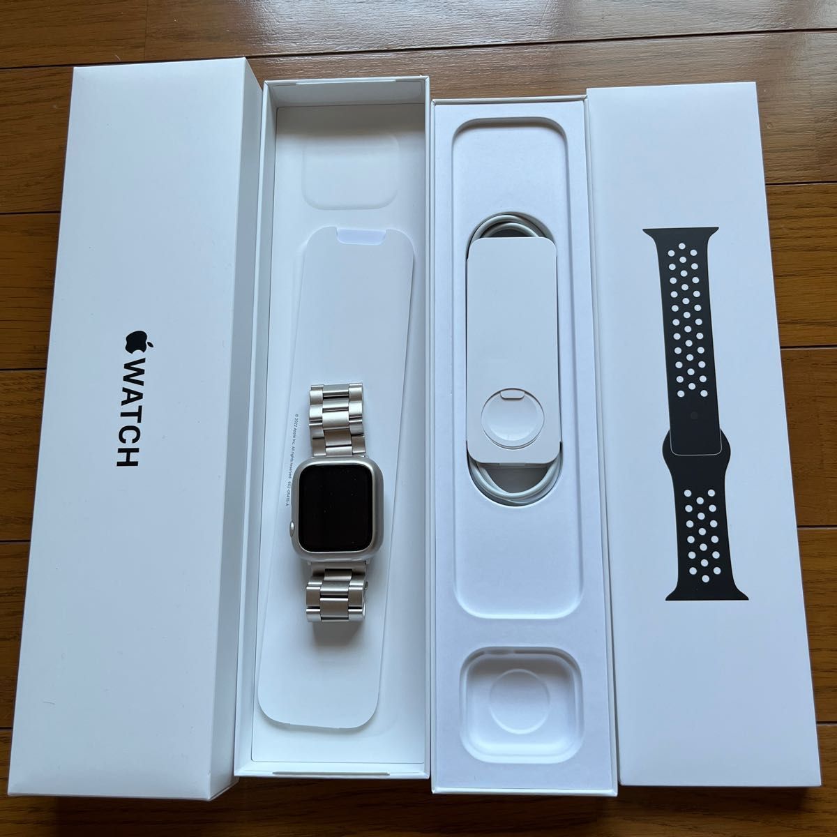 価格交渉不可 Apple Watch SE (GPSモデル)40mmスターライト/Nike