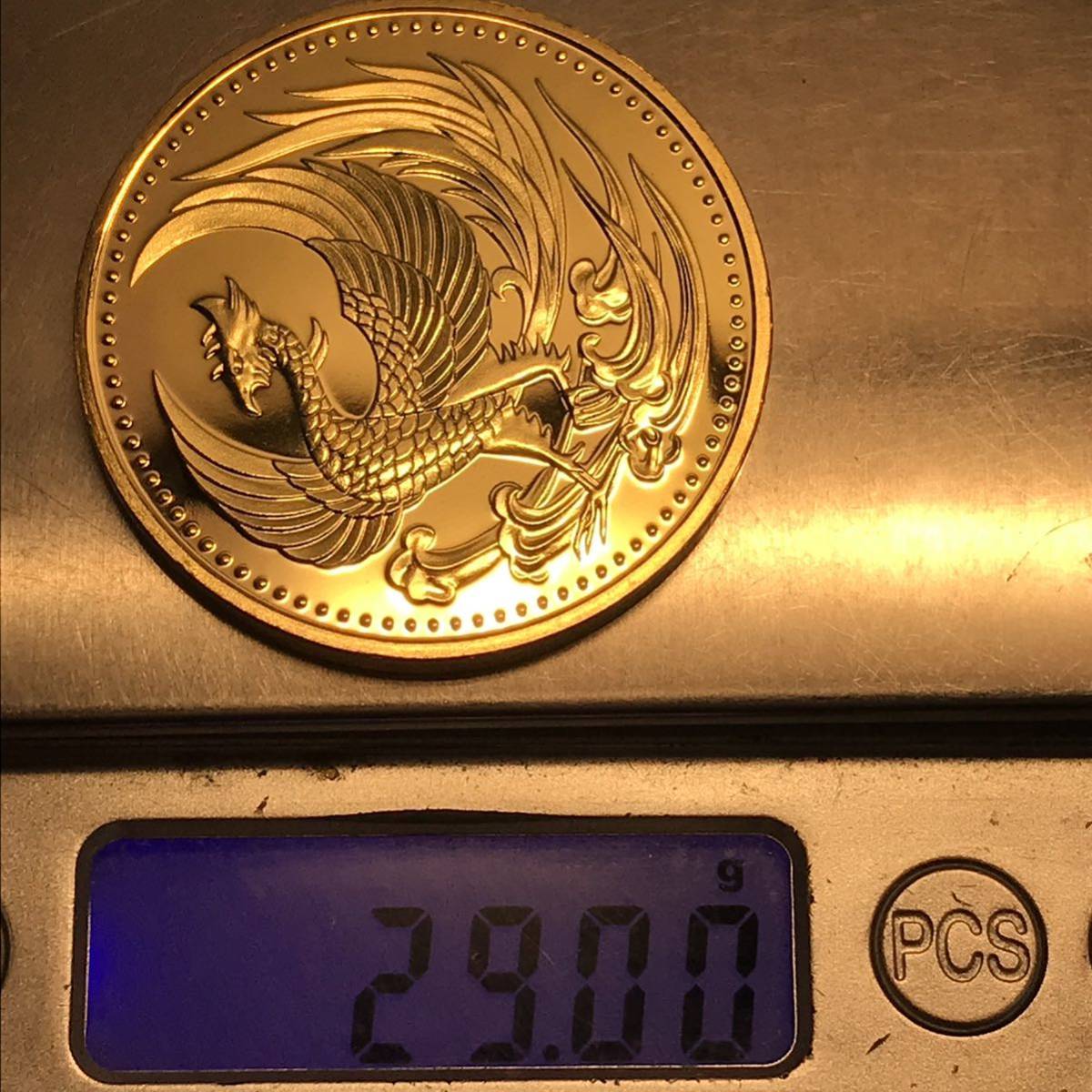 鳳凰 日本金貨　菊の御紋 菊花紋章 記念メダル　大型硬貨　コイン　1-406_画像5
