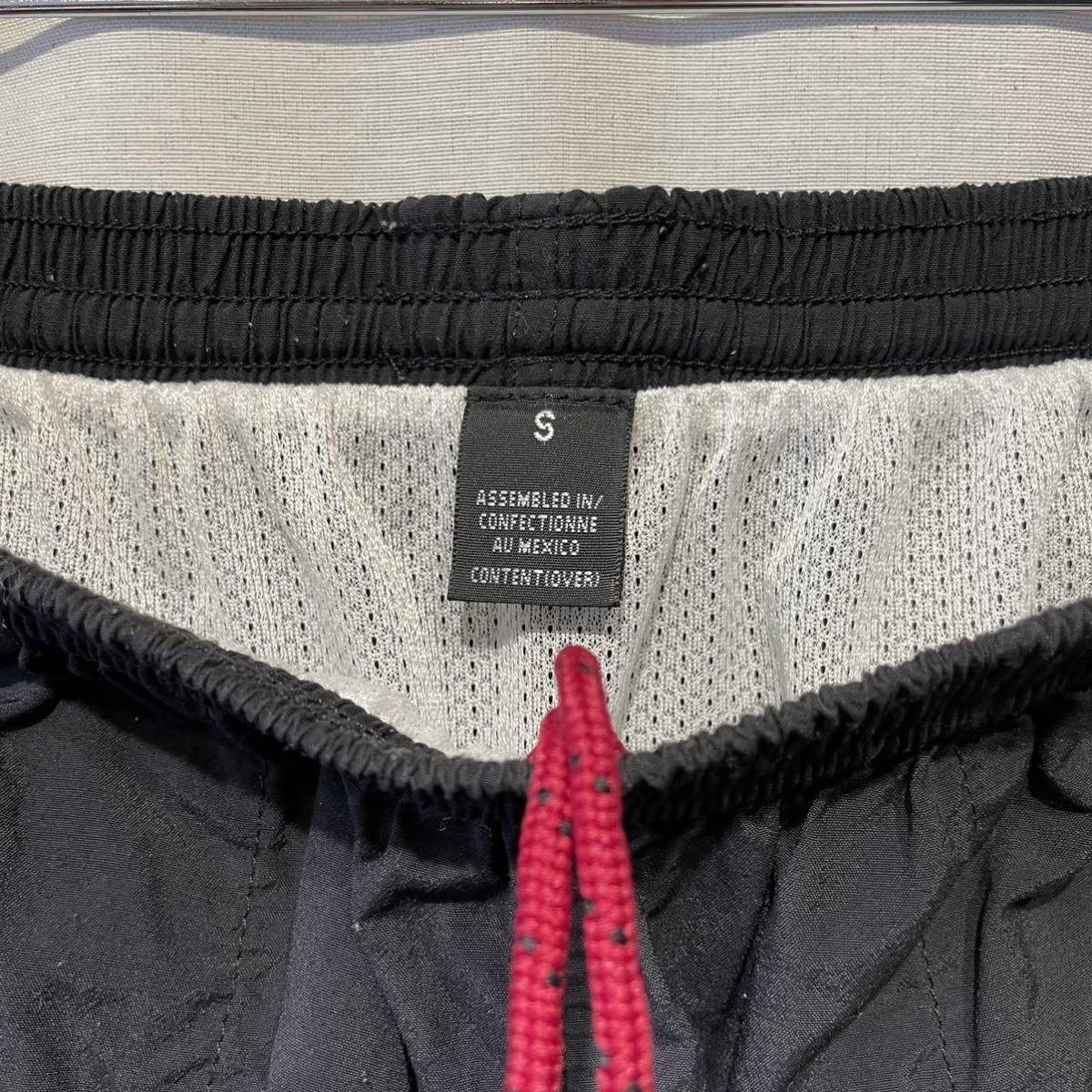 最旬ダウン バギーズショーツ patagonia '01 希少! 黒 90s OLD