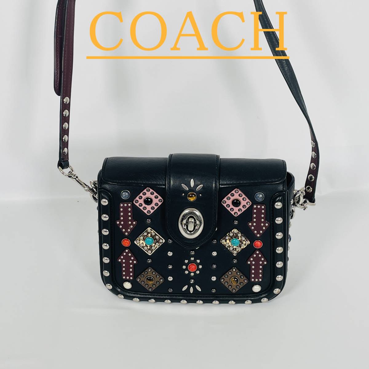 超希少】COACH コーチ ショルダーバッグ スタッズ ターンロック 超希少】COACH コーチ ショルダーバッグ スタッズ ターンロック