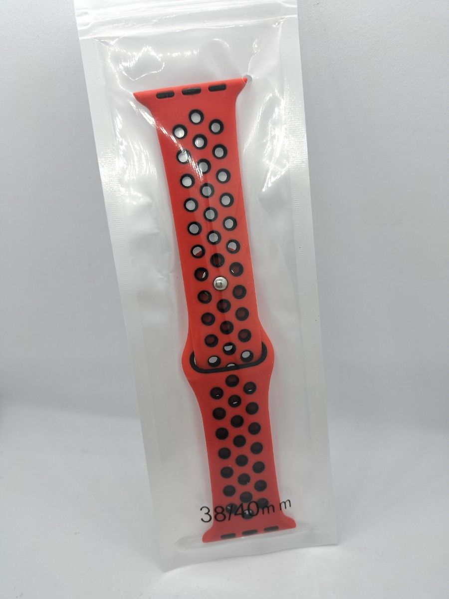 Apple Watch 交換ベルト バンド シリコン スポーツバンド アップルウォッチ 時計 スマートウォッチ レッド ブラック|PayPayフリマ Apple Watch 交換ベルト スポーツバンド シリコン ベルト 時計ベルト