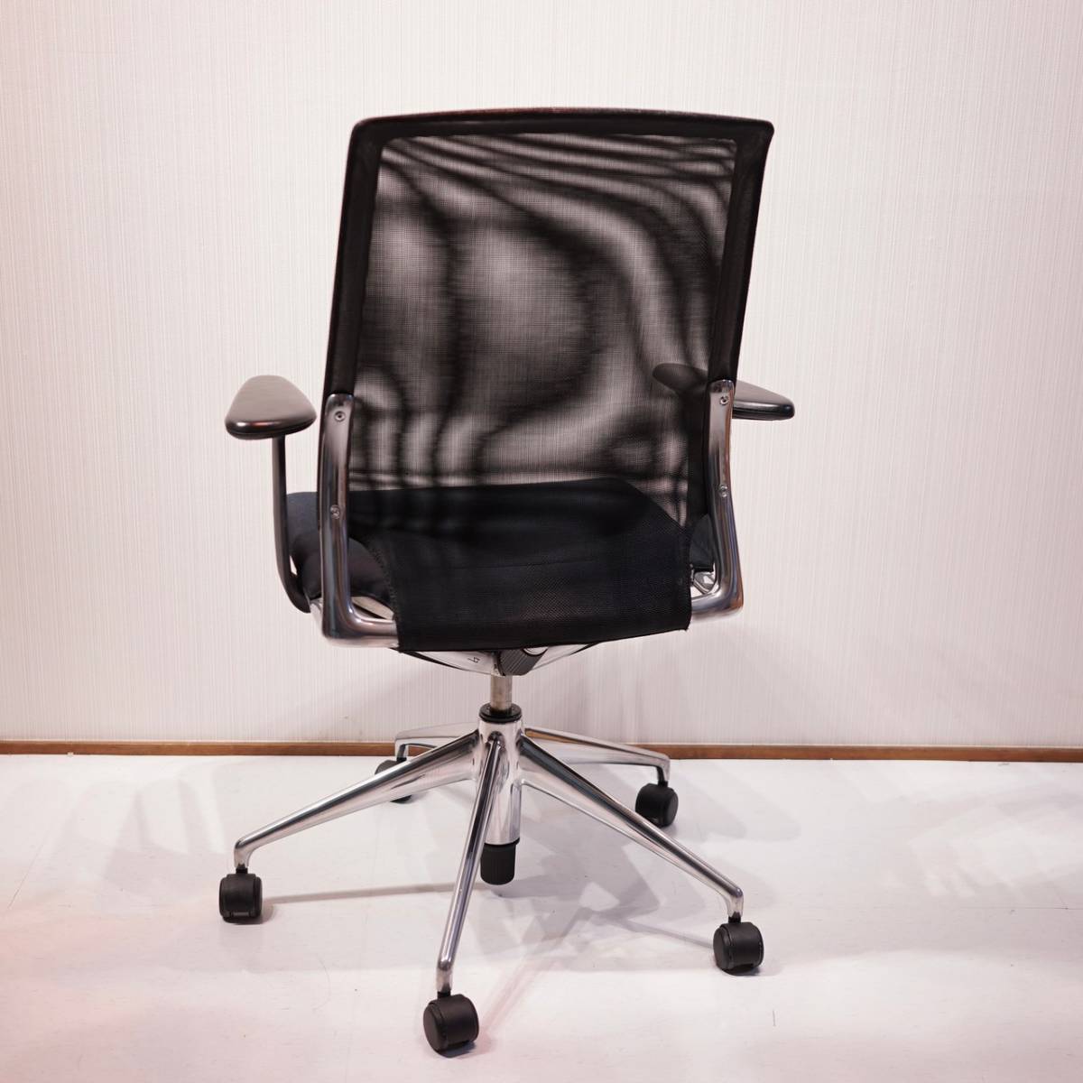 Bello's Selection☆vitra/ヴィトラ□MEDA/メダ キャスターチェア