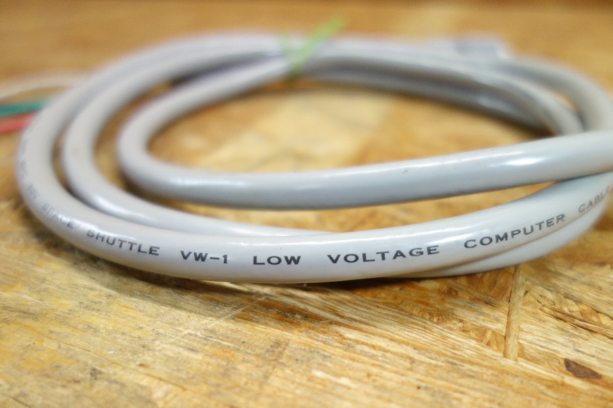 ◎ AWM E101344 STYLE 2919 80C 30V SPACE SHUTTLE VW-1 LOW VOLTAGE COMPUTER CABLE アナログRGBケーブル BNC 1.6m 中古◎C75_画像5