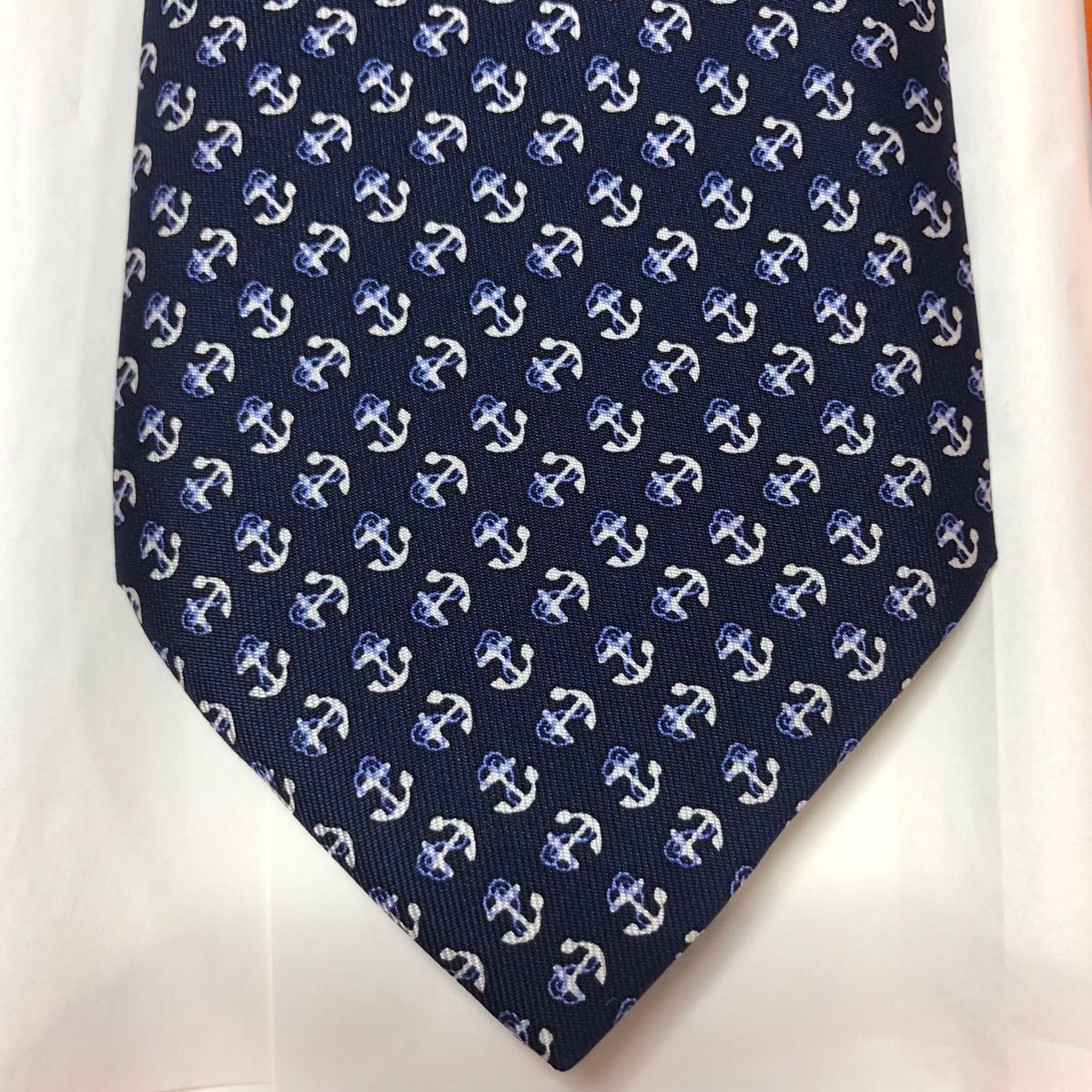 限定コラボ品 未使用タグ・箱・袋付 エルメス・サンオーシャン ネクタイ 紺 碇