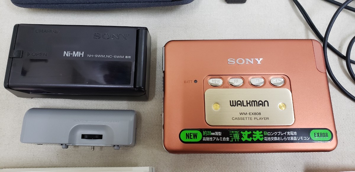 SONY WM-EX808 ソニー　カセット　ウォークマン　ジャンク